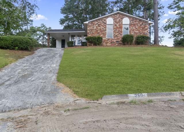 Property at 2501 Stonehedge, Augusta, GA 30906, 3 beds, 2 baths