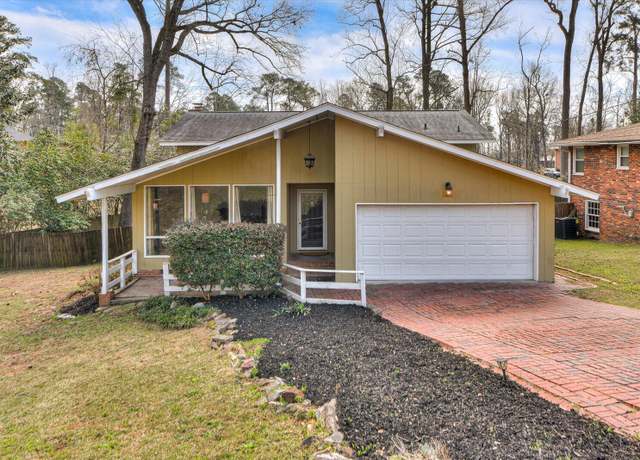 Property at 715 Hammond, North Augusta, SC 29841, 3 beds, 2.5 baths