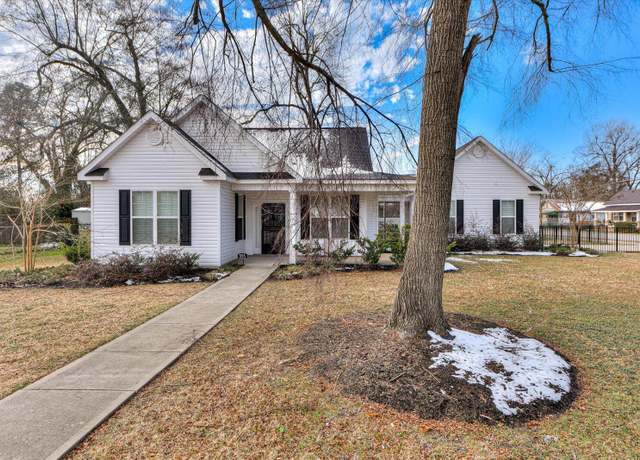 Property at 855 ACADEMY, Waynesboro, GA 30830, 3 beds, 2 baths
