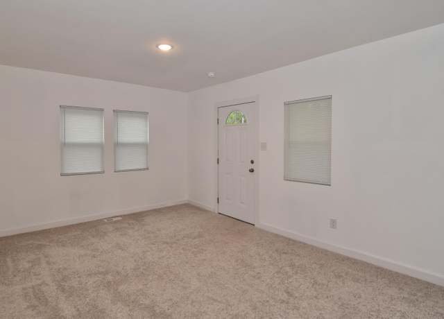 Property at 601 Jefferson, Augusta, GA 30909, 2 beds, 1.5 baths
