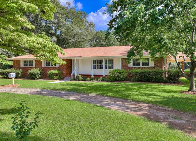 Property at 1721 PINE LOG, Aiken, SC 29803, 4 beds, 3 baths