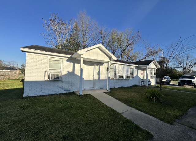 Property at 1702&1706 Hicks, Augusta, GA 30904, 8 beds, 4 baths