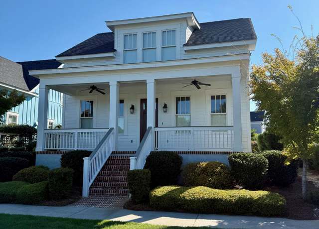 Property at 617 Railroad, North Augusta, SC 29841, 4 beds, 4.5 baths