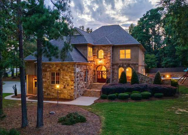 Property at 4305 Southern Pnes, Evans, GA 30809, 5 beds, 5 baths