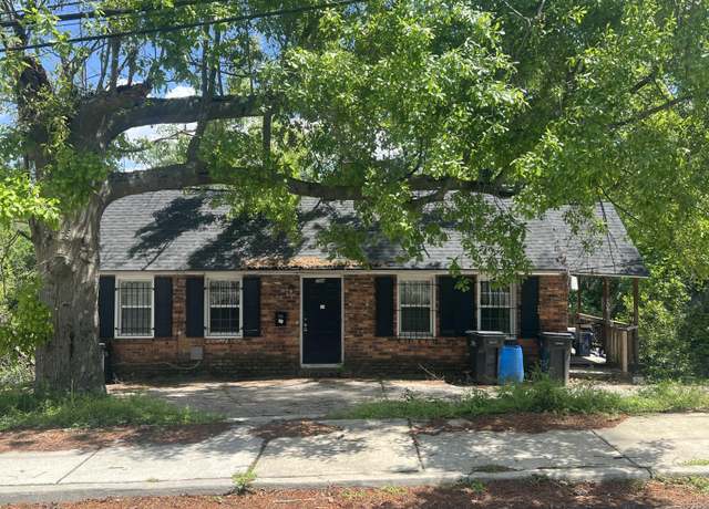 Property at 704 BRANSFORD, Augusta, GA 30909, 6 beds, 3 baths