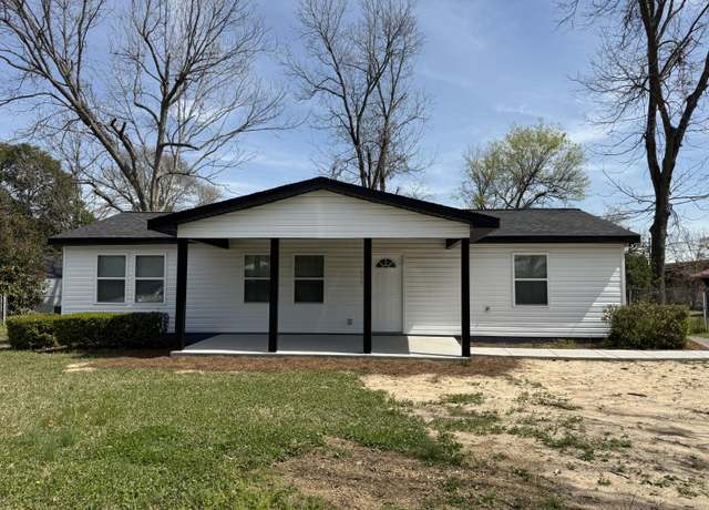 Property at 514 LANEY WALKER, Augusta, GA 30901, 3 beds, 2 baths