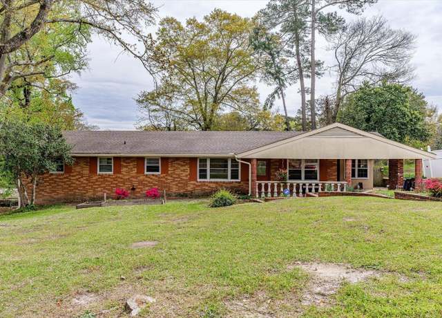 Property at 2216 Silverdale, Augusta, GA 30906, 4 beds, 2 baths