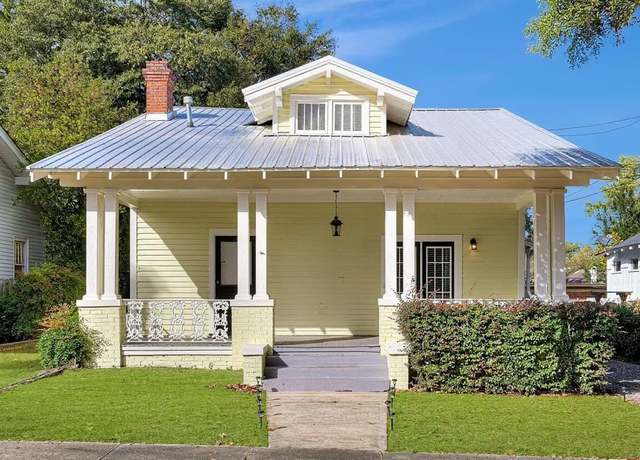 Property at 1829 Woodrow St, Augusta, GA 30904, 3 beds, 3 baths