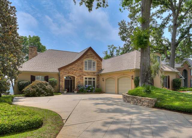 Property at 837 RIVER Blf, North Augusta, SC 29841, 5 beds, 4.5 baths