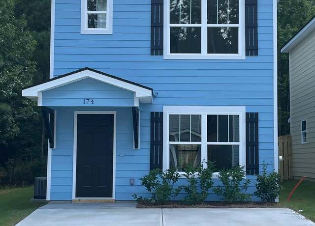 Property at 174 Village Run, Harlem, GA 30814, 2 beds, 2.5 baths