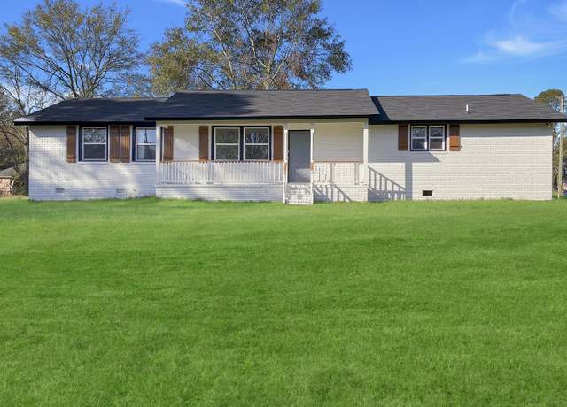 Property at 2075 LAKEVIEW, Johnston, SC 29832, 4 beds, 2 baths