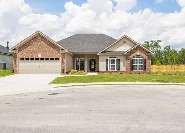 Property at 1216 ELBRON, Augusta, GA 30909, 4 beds, 2.5 baths