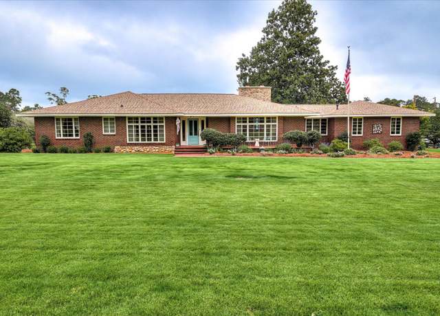 Property at 3059 Walton, Augusta, GA 30909, 3 beds, 2 baths