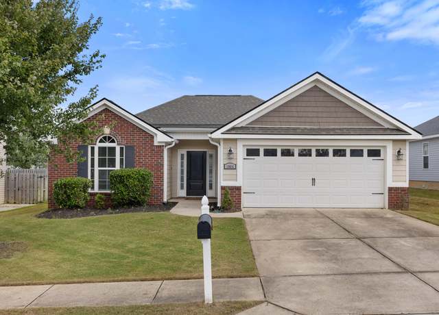 Property at 1064 Rosland, Augusta, GA 30909, 3 beds, 2 baths