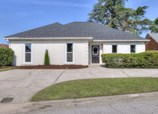 Property at 2409 Woodbluff, Augusta, GA 30909, 3 beds, 2 baths