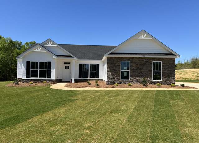 Property at 1672 N PINE Rdg, Hephzibah, GA 30815, 4 beds, 2 baths