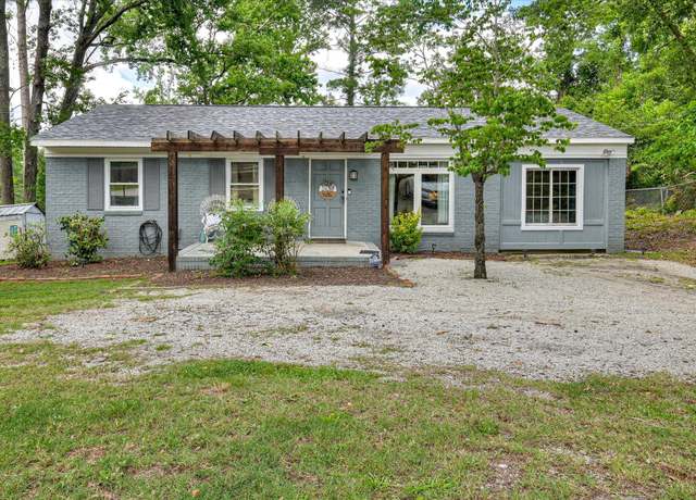 Property at 208 Elm, Grovetown, GA 30813, 4 beds, 2 baths