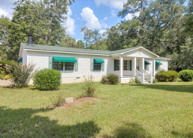 Property at 179 Corinth Dr, Augusta, GA 30906, 3 beds, 2 baths