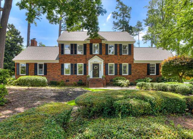 Property at 804 Camellia Rd, Augusta, GA 30909, 5 beds, 3.5 baths