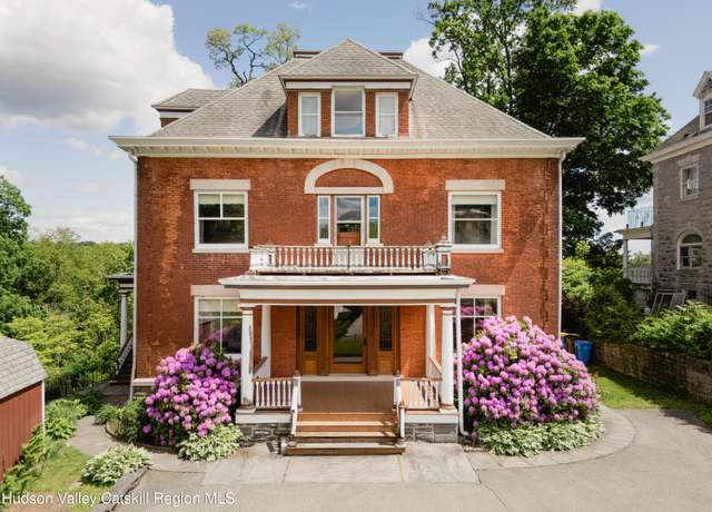 Property at 12 W Chestnut St, Kingston, NY 12401, 8 beds, 4 baths