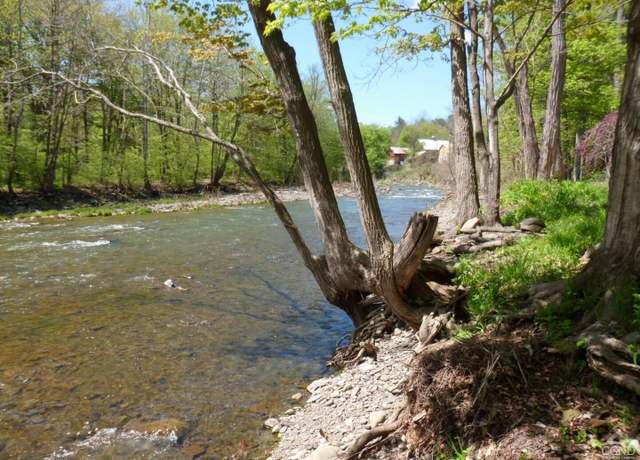 Property at 7825 Route 81, Oak Hill, NY 12460, 3 beds, 2 baths