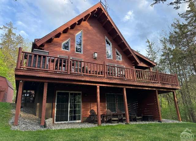 Property at 56 Blue And Purple Ct, Athens, NY 12015, 5 beds, 3 baths