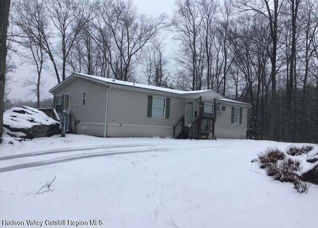 Property at 1206 Co Rd 2, Olivebridge, NY 12461, 3 beds, 2 baths