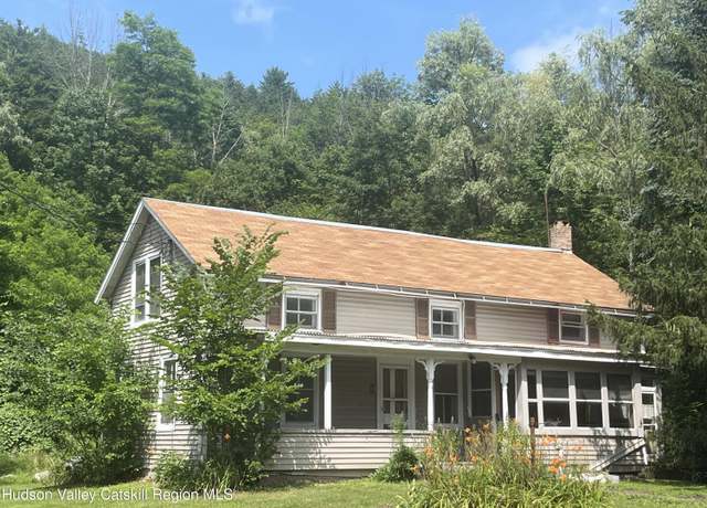 Property at 13300 Route 23, Ashland, NY 12407, 4 beds, 2 baths