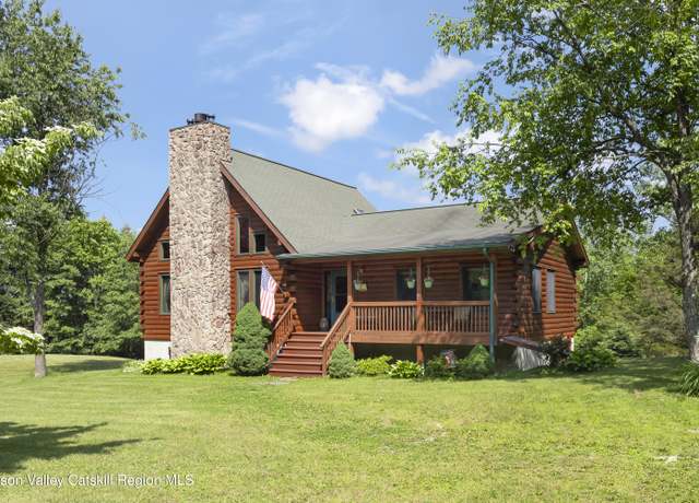 Property at 17 Partridge Rd, Hudson, NY 12534, 2 beds, 2 baths