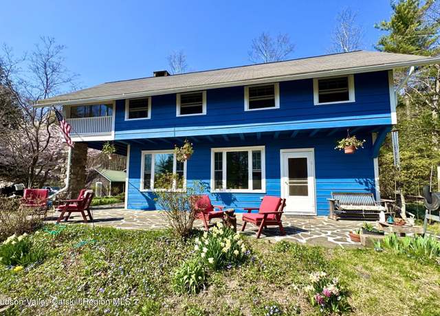 Property at 2366 Glasco Tpk. Tpke, Woodstock, NY 12498, 4 beds, 2 baths
