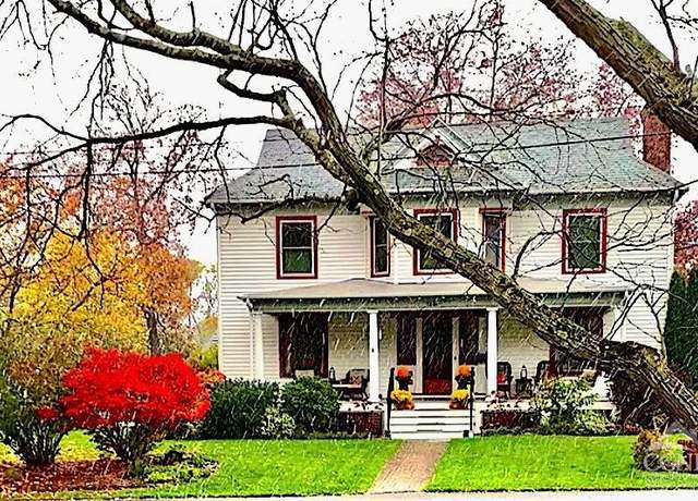 Property at 35 Woodland Ave, Catskill, NY 12414, 4 beds, 3.5 baths
