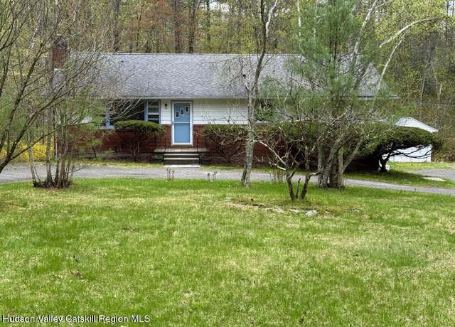 Property at 176 W Hurley Rd, Woodstock, NY 12498, 3 beds, 1.5 baths