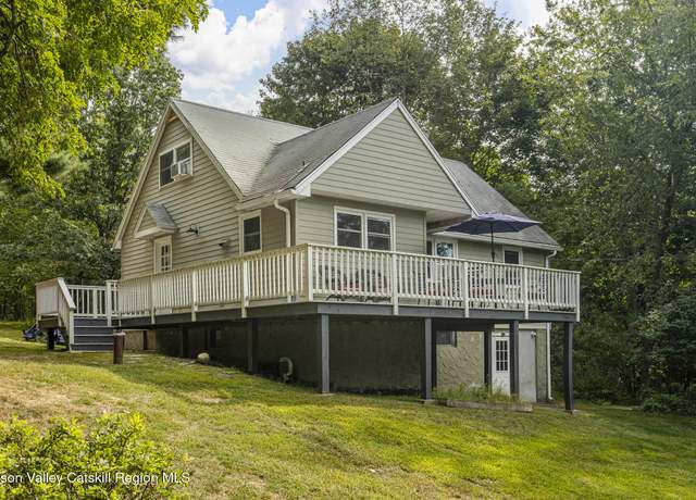 Property at 12 Pauline Rd, Copake, NY 12521, 2 beds, 2.5 baths