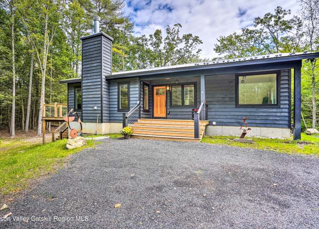 Property at 158 Rivka Rd, Saugerties, NY 12477, 3 beds, 3 baths