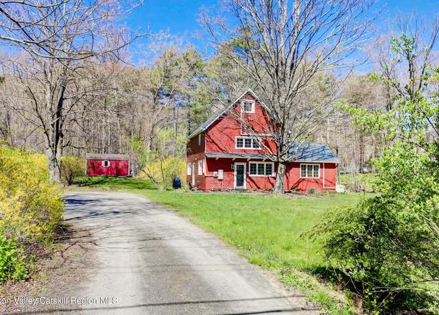 Property at 58 Maverick Rd, Woodstock, NY 12498, 3 beds, 1.5 baths