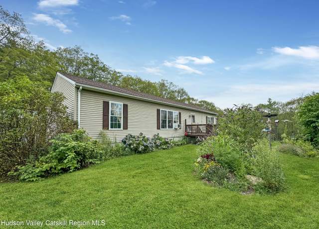 Property at 199 Echo Hill Rd, Saugerties, NY 12477, 3 beds, 2.5 baths