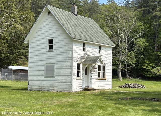Property at 1430 Denning Rd, Claryville, NY 12725, 1 bed, 1 bath