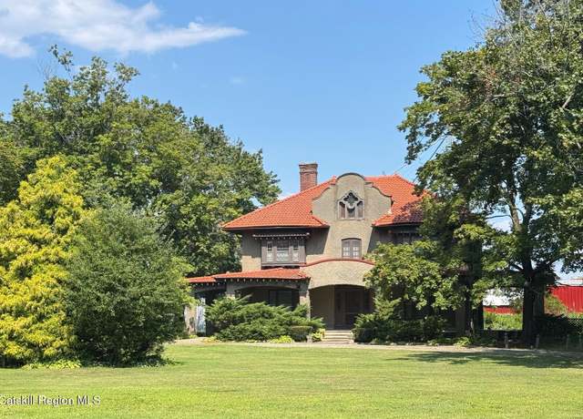 Property at 2323 Us Route 9, Hudson, NY 12534, 4 beds, 4 baths