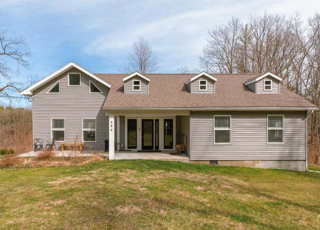 Property at 984 Route 9, Hudson, NY 12534, 3 beds, 2 baths