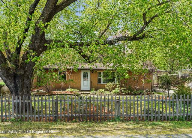 Property at 30 Dixon Ave, Woodstock, NY 12498, 3 beds, 1 bath