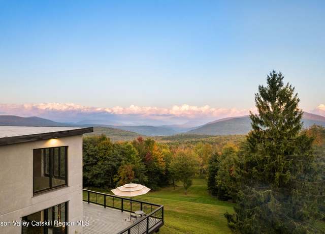 Property at 88 Minew Rd, Lexington, NY 12452, 6 beds, 7.5 baths