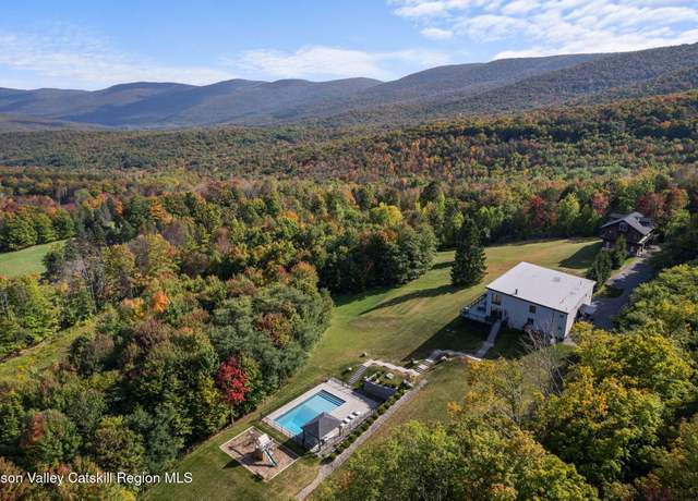 Property at 88 Minew Rd, Lexington, NY 12452, 6 beds, 7.5 baths