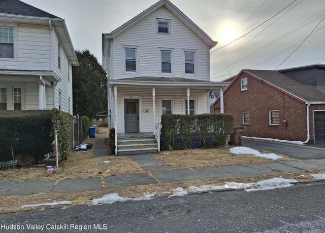 Property at 34 Andrew St, Kingston, NY 12401, 3 beds, 1 bath