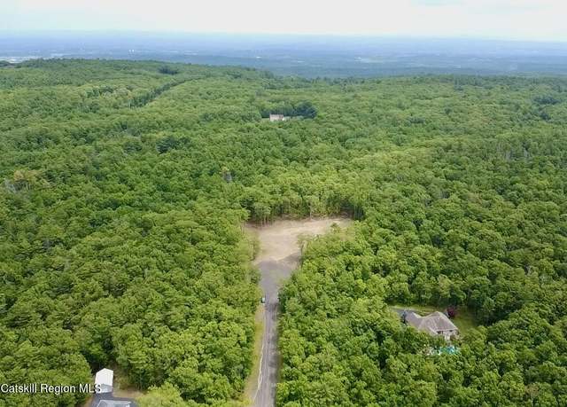 Property at 11 Rock Hill Rd, Coxsackie, NY 12051