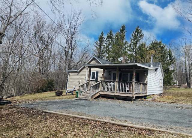 Property at 1308 Goshen St, Jewett, NY 12444, 3 beds, 1 bath