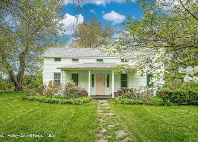 Property at 84 Old Rte 82, Hudson, NY 12534, 3 beds, 2 baths