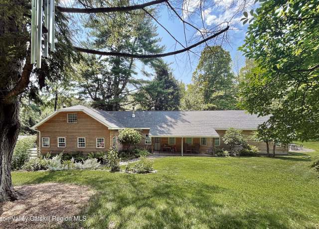 Property at 673 Samsonville Rd, Kerhonkson, NY 12446, 3 beds, 2 baths