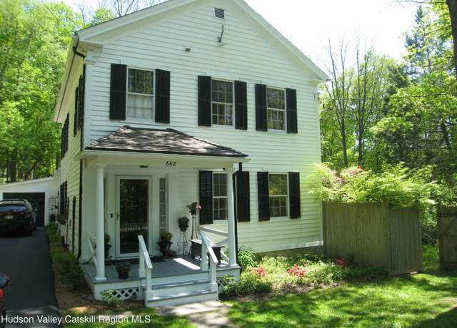 Property at 662 Albany Tpke, Chatham, NY 12037, 4 beds, 2 baths