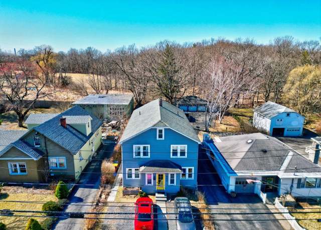 Property at 825 Union St, Hudson, NY 12534, 4 beds