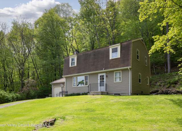 Property at 278 Sawchuck Rd, Millerton, NY 12546, 3 beds, 2.5 baths